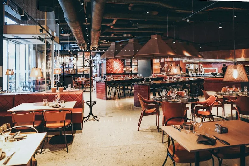 Casual Utah diner style table scene clean and inviting